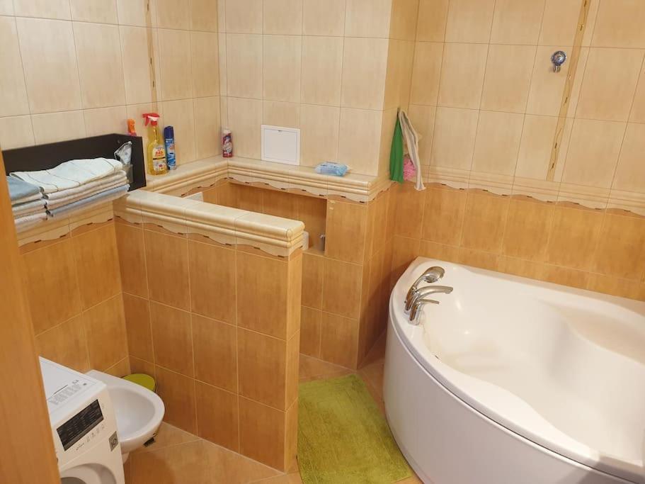 Mezonetovy Apartman V Centre Novej Dubnice Ilava Exterior photo
